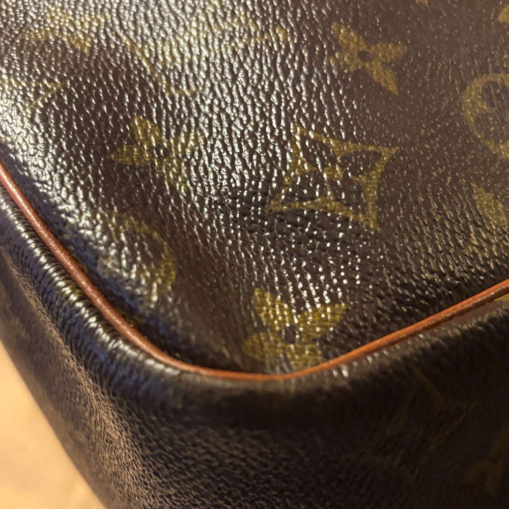 Louis Vuitton GM Marceau Messenger Bag Vintage w/ COA - Picture 11 of 16